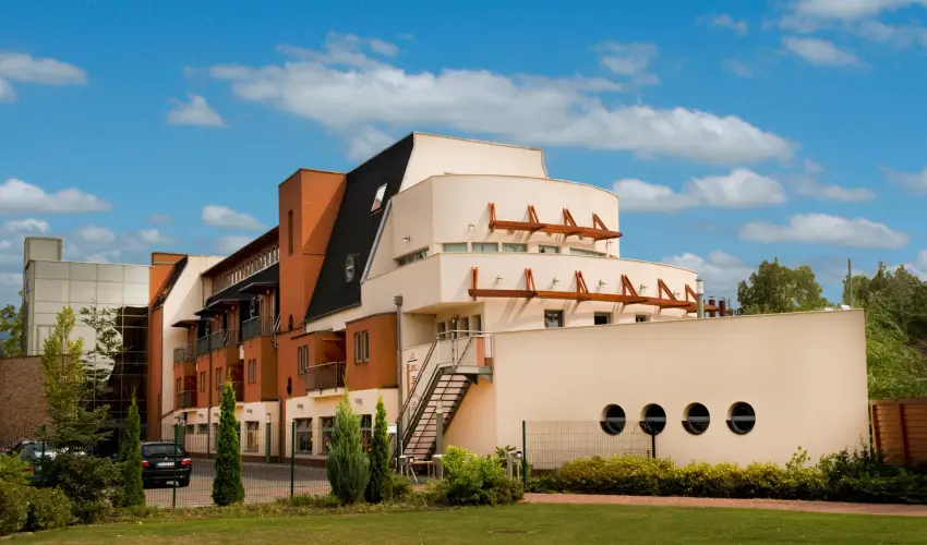 Holiday Beach Budapest Wellness Hotel with Sauna Park Budapest - Karcsony