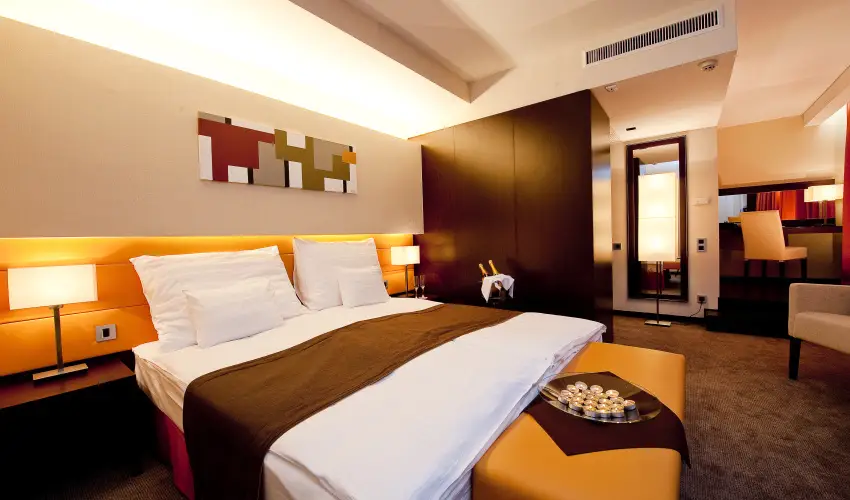 Abacus Business & Wellness Hotel Herceghalom - Meghitt karcsony az Abacusban (min. 2 j)