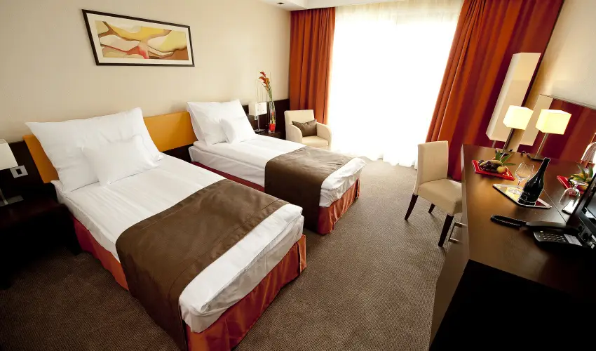 Abacus Business & Wellness Hotel Herceghalom - Meghitt karcsony az Abacusban (min. 2 j)