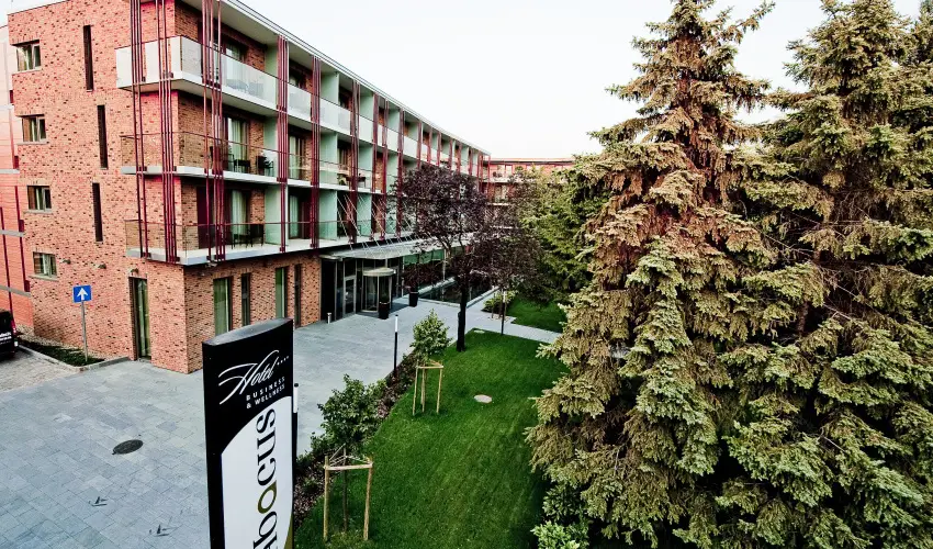 Abacus Business & Wellness Hotel Herceghalom - Meghitt karcsony az Abacusban (min. 2 j)