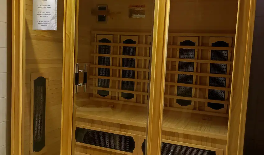 gnes Hotel Hvz - Karcsony