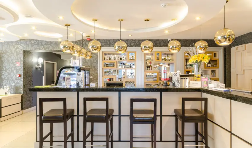 Hotel Aurum Family Hajdszoboszl - Karcsony (min. 3 j)