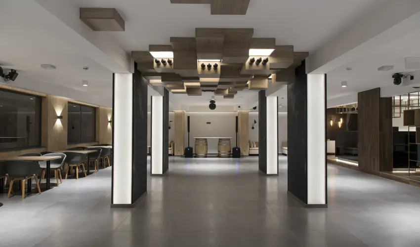 Avar Hotel Mtrafred - Karcsony