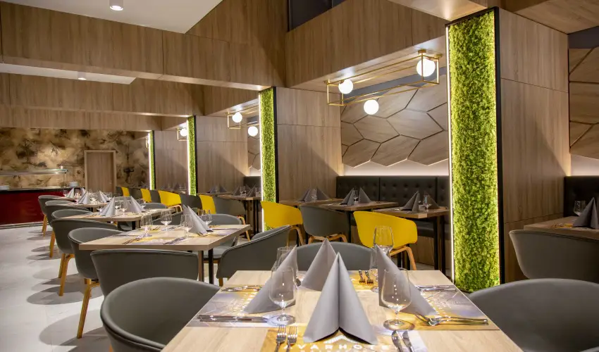 Avar Hotel Mtrafred - Karcsony