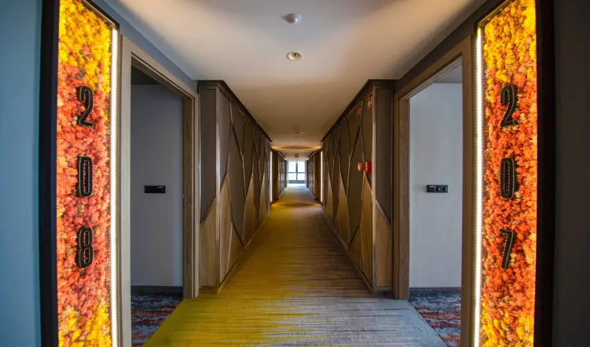 Avar Hotel Mtrafred - Karcsony