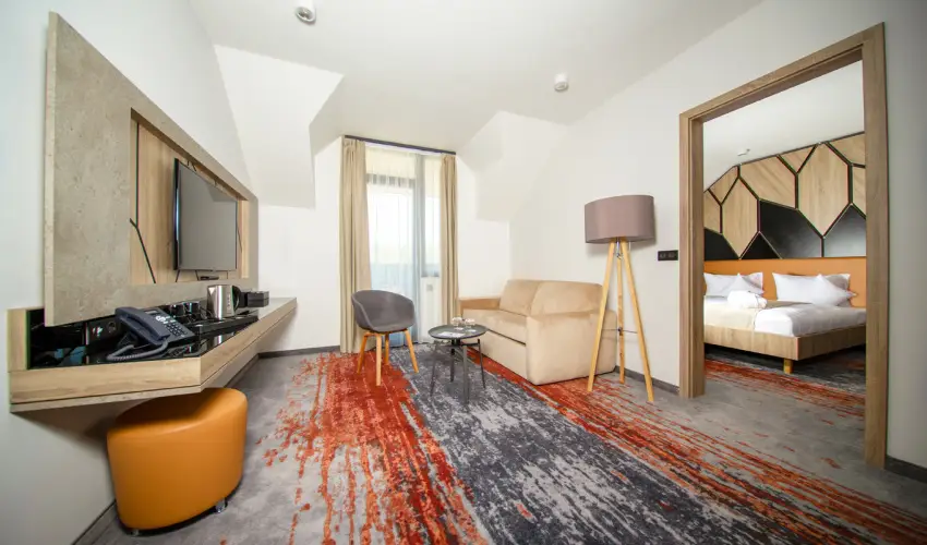 Avar Hotel Mtrafred - Karcsony