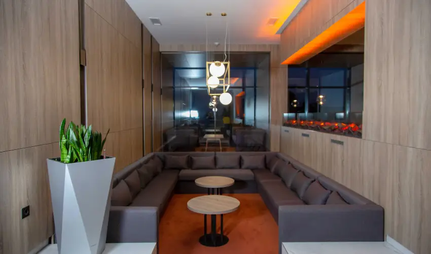 Avar Hotel Mtrafred - Karcsony