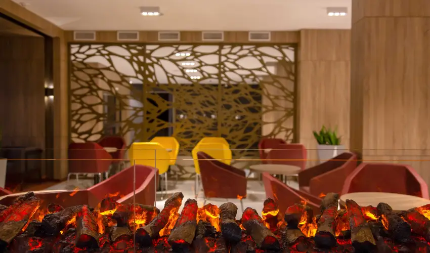 Avar Hotel Mtrafred - Karcsony