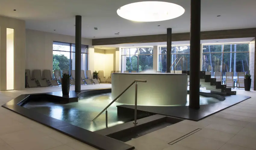 Avar Hotel Mtrafred - Karcsony