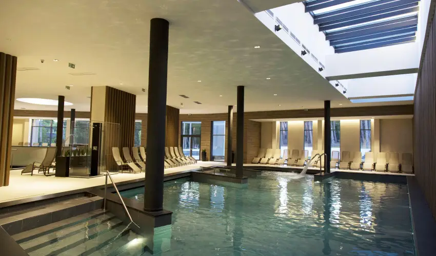 Avar Hotel Mtrafred - Karcsony