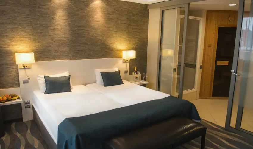 Hotel Azr Sifok - Karcsony (min. 2 j)