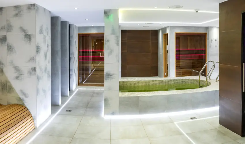 Hotel Azr Sifok - Karcsony (min. 2 j)