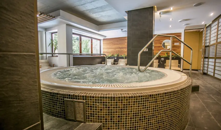 Hotel Bassiana Srvr - Meghitt karcsony (min. 2 j)