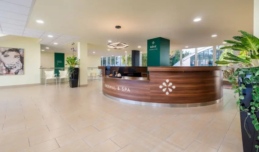 Hunguest Hotel Bke Hajdszoboszl - Karcsony (min. 3 j)