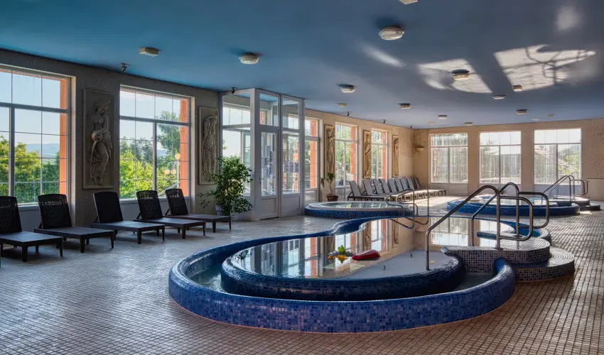 Hotel Bellevue Esztergom - Kar�csony (min. 3 �j)