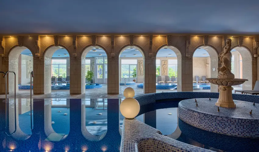Hotel Bellevue Esztergom - Kar�csony (min. 3 �j)