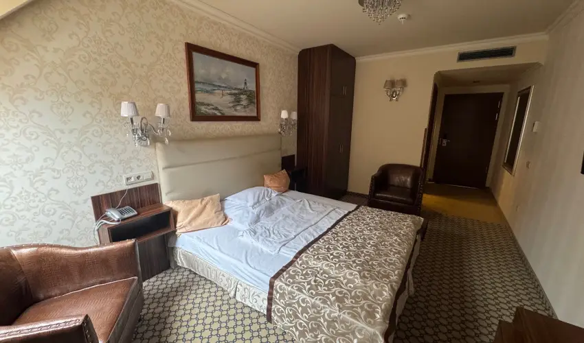 Hotel Capitulum Gyr - Karcsony (min. 2 j)