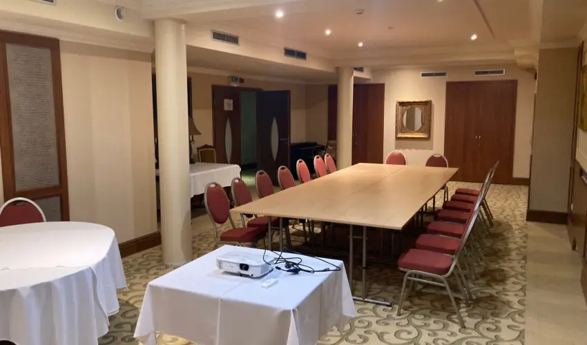 Hotel Capitulum Gyr - Karcsony (min. 2 j)