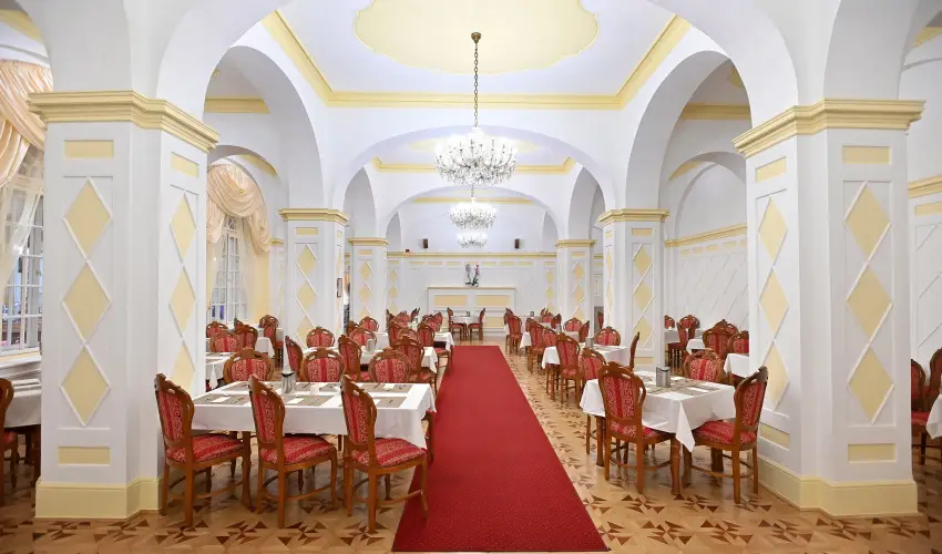 Hotel Eger & Park Eger - Karcsony (min. 3 j)