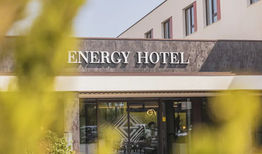 Hotel Energy & Business Center superior Paks - Kar�csony - teljes el�refizet�ssel