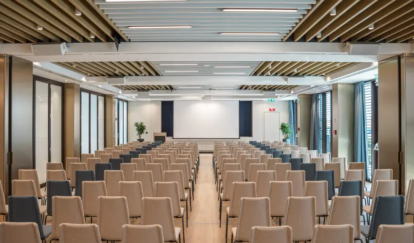 Hotel Energy & Business Center superior Paks - Kar�csony - teljes el�refizet�ssel