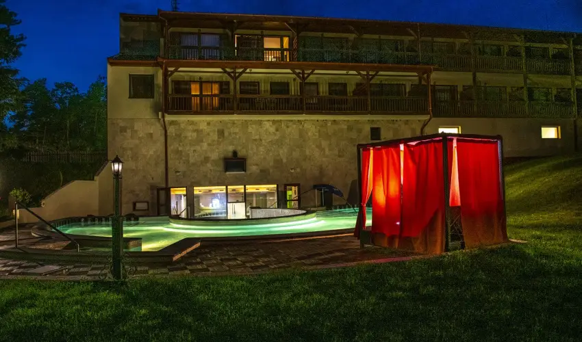 Erdspuszta Club Hotel Debrecen - Karcsony