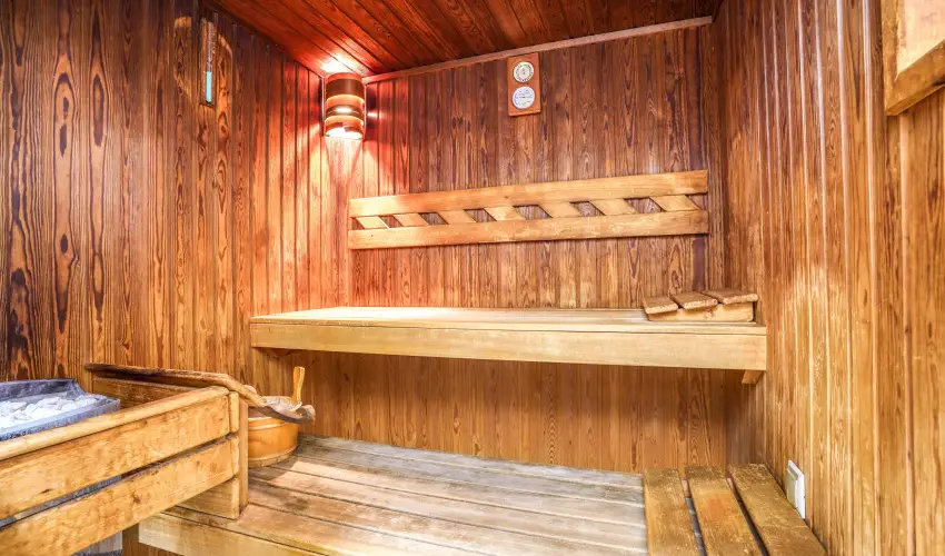 Hotel Erzsbet Hvz - Karcsony - teljes elrefizetssel