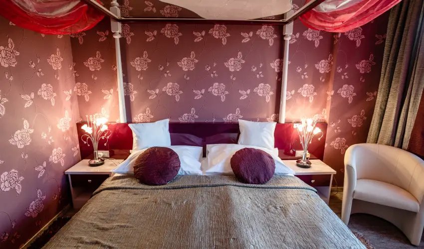 Hotel Erzsbet Hvz - Karcsony - teljes elrefizetssel