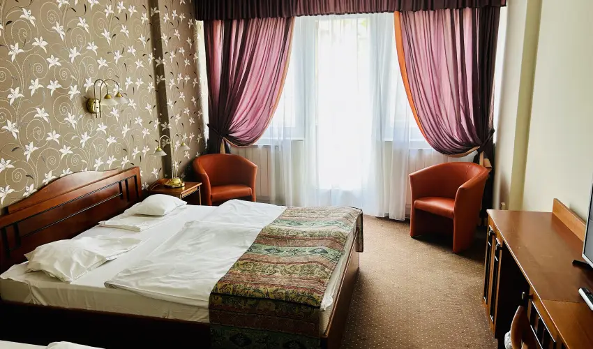 Hotel Erzsbet Hvz - Karcsony - teljes elrefizetssel