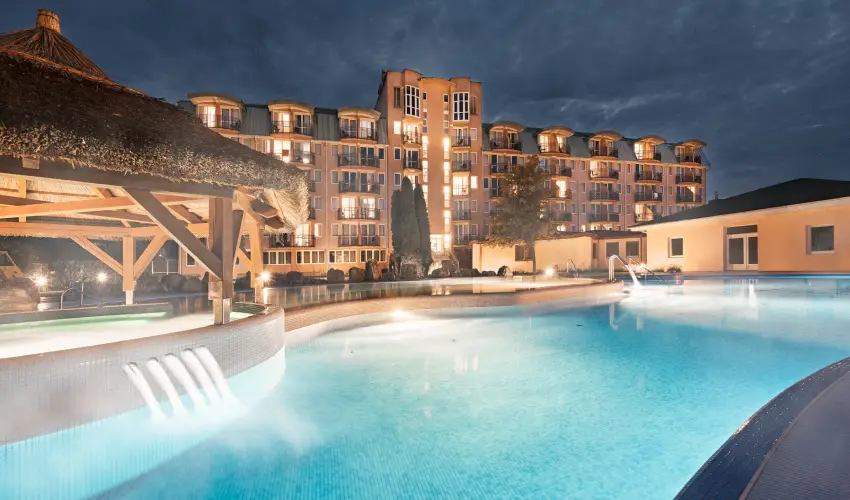Hotel Európa Fit Hévíz - Karácsony (min. 3 éj)