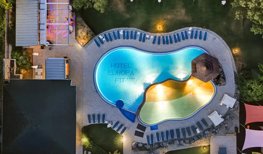 Hotel Eur�pa Fit H�v�z - Kar�csony (min. 3 �j)