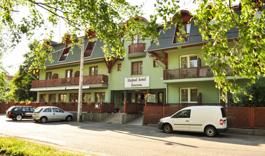 Hajnal Hotel Mez�k�vesd - Kar�csony