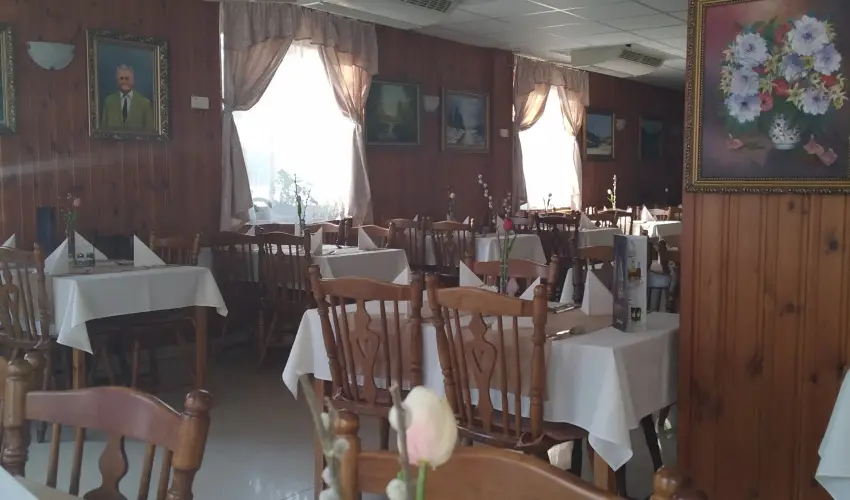 Hajnal Hotel Mez�k�vesd - Kar�csony