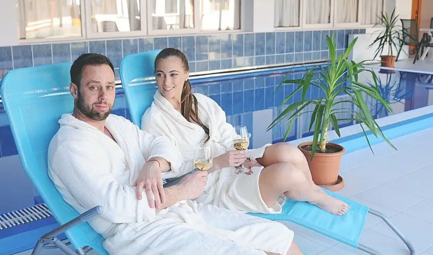 Hotel Hal�szkert Badacsony - Kar�csony