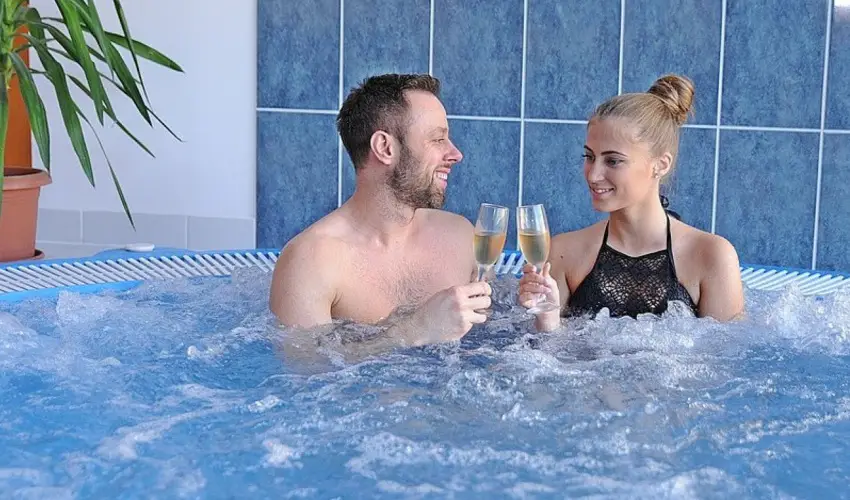 Hotel Hal�szkert Badacsony - Kar�csony