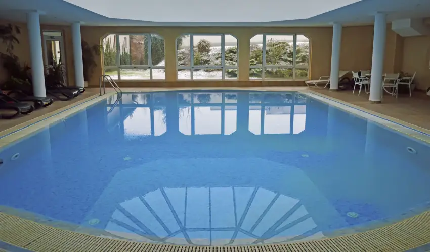 Hasik Hotel D�br�nte - Kar�csony - teljes el�refizet�ssel