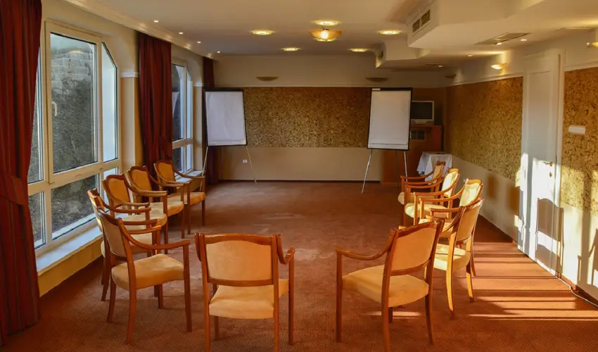 Hasik Hotel D�br�nte - Kar�csony - teljes el�refizet�ssel