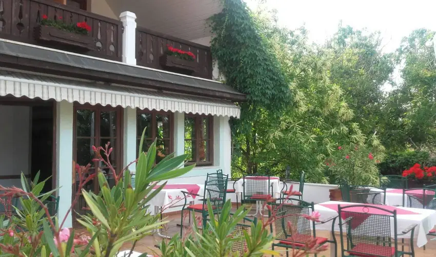 Hasik Hotel D�br�nte - Kar�csony - teljes el�refizet�ssel