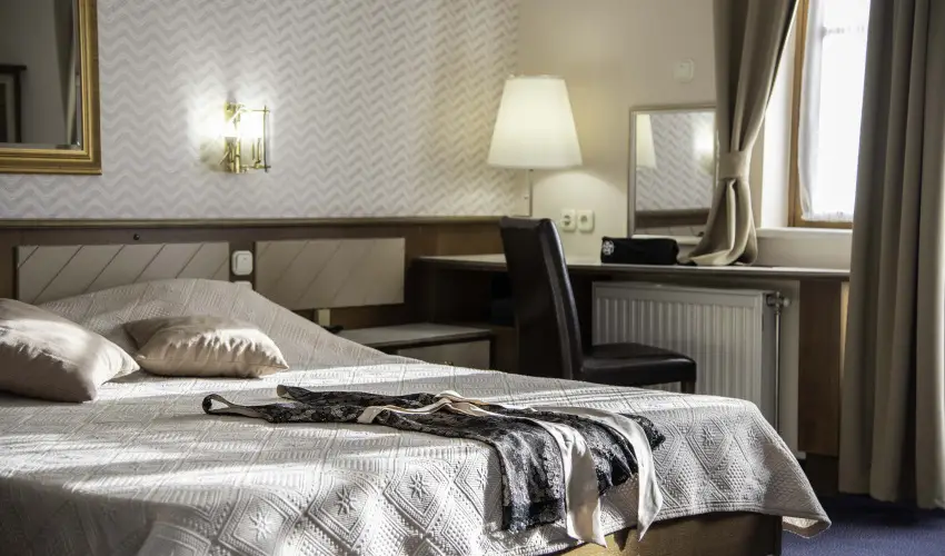 Hasik Hotel D�br�nte - Kar�csony - teljes el�refizet�ssel