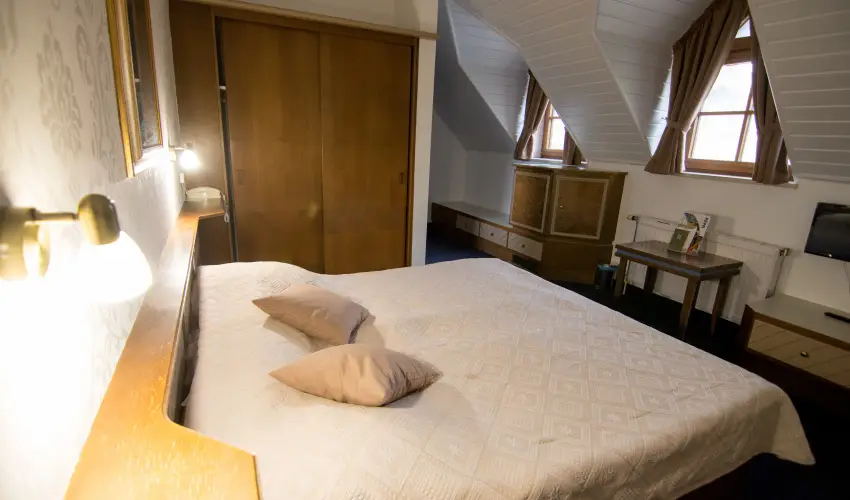 Hasik Hotel D�br�nte - Kar�csony - teljes el�refizet�ssel