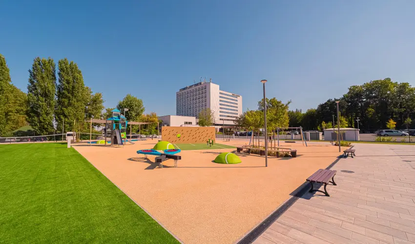 Hotel Helikon Keszthely - Karcsony (min. 3 j)