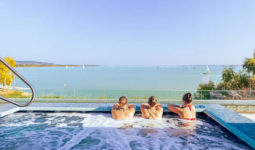 Hotel Helikon Keszthely - Karcsony (min. 3 j)