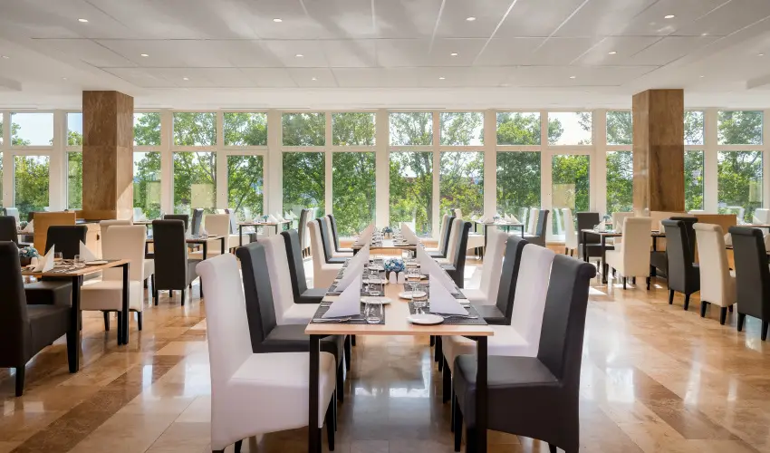 Hunguest Hotel Helios Hvz - Karcsony Hvzen a Heliosban (min. 3 j)