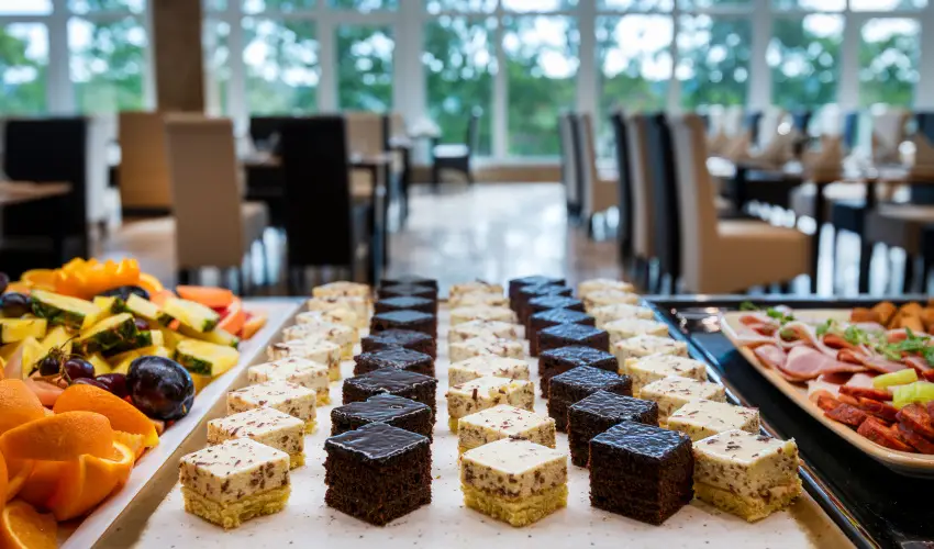 Hunguest Hotel Helios Hvz - Karcsony Hvzen a Heliosban (min. 3 j)