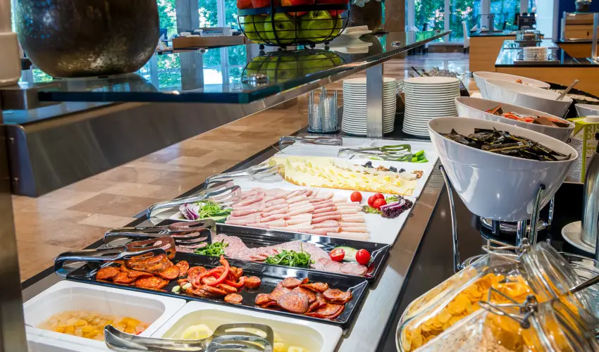 Hunguest Hotel Helios Hvz - Karcsony Hvzen a Heliosban (min. 3 j)