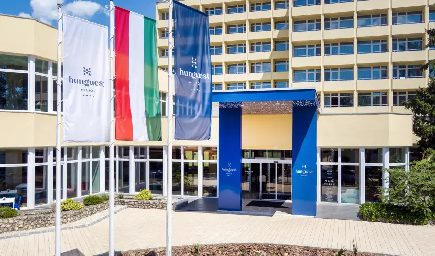 Hunguest Hotel Helios Hvz - Karcsony Hvzen a Heliosban (min. 3 j)