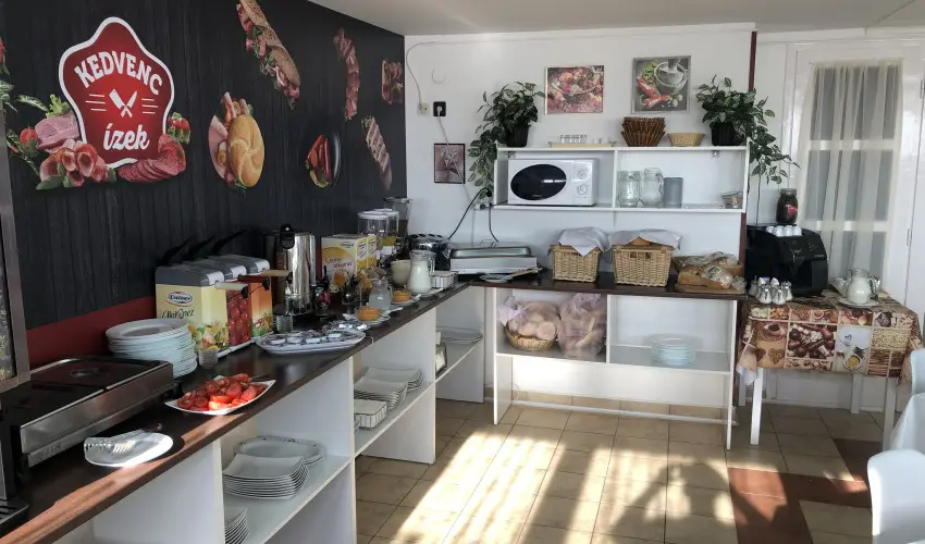 Hforrs Hotel s dlpark Gyula - Karcsony (min. 2 j)