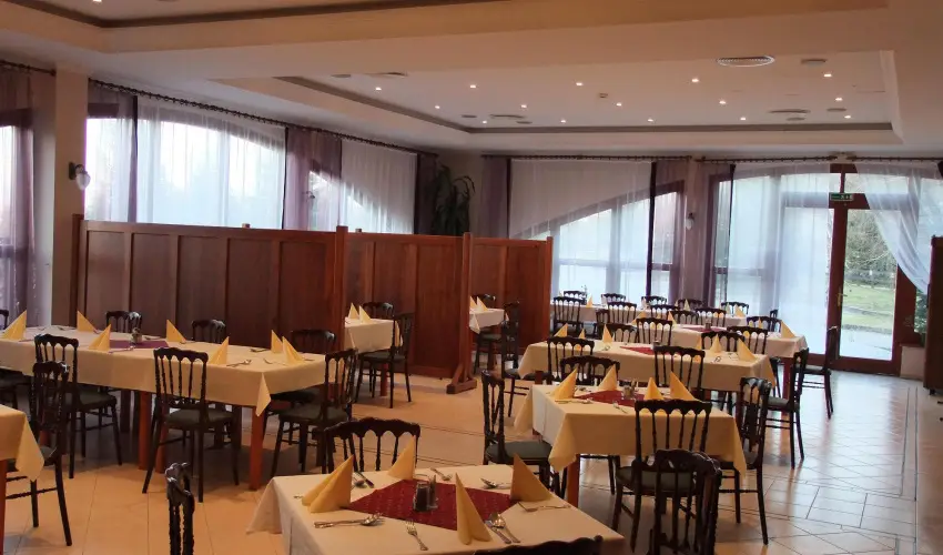 Hotel Hunor S�toralja�jhely - Kar�csony