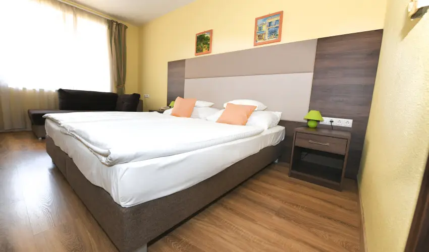 Hotel Jade Veszprm - Karcsony