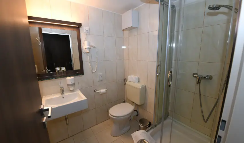 Hotel Jade Veszprm - Karcsony